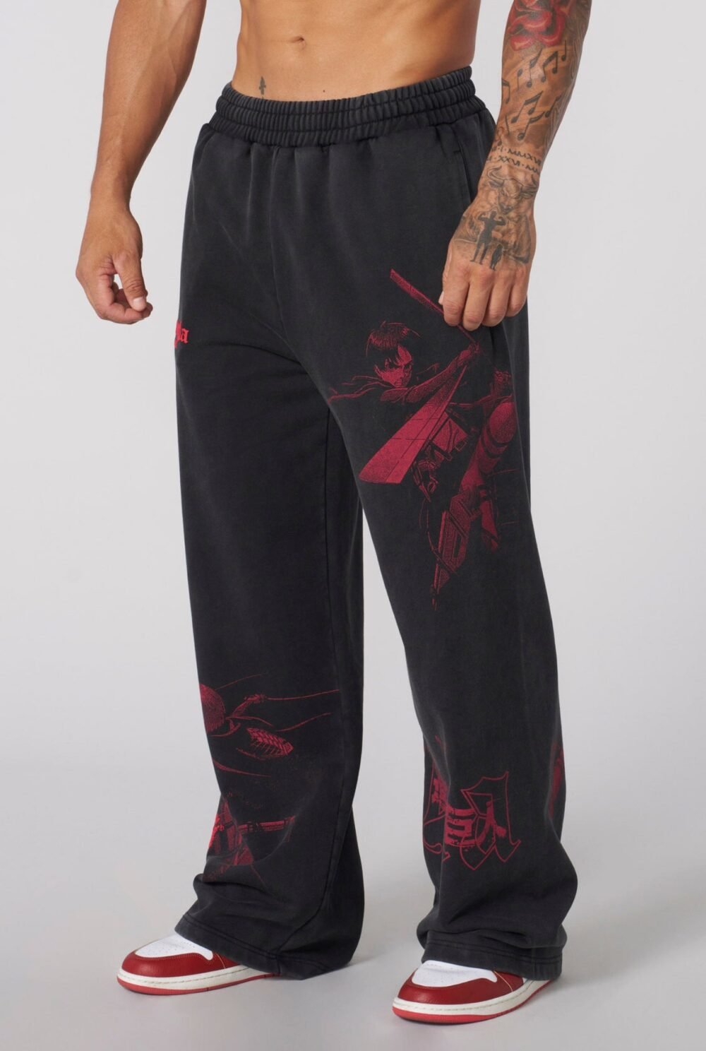 2128 - AOT X YLA Baggy Joggers The Hunters | YOUNGLA