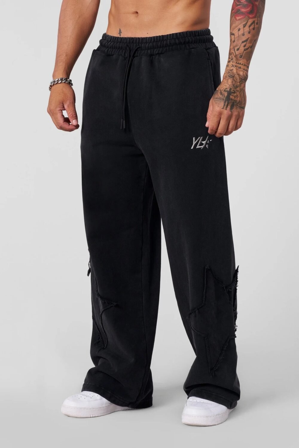 2058 - Superstar Sweats Black | YOUNGLA