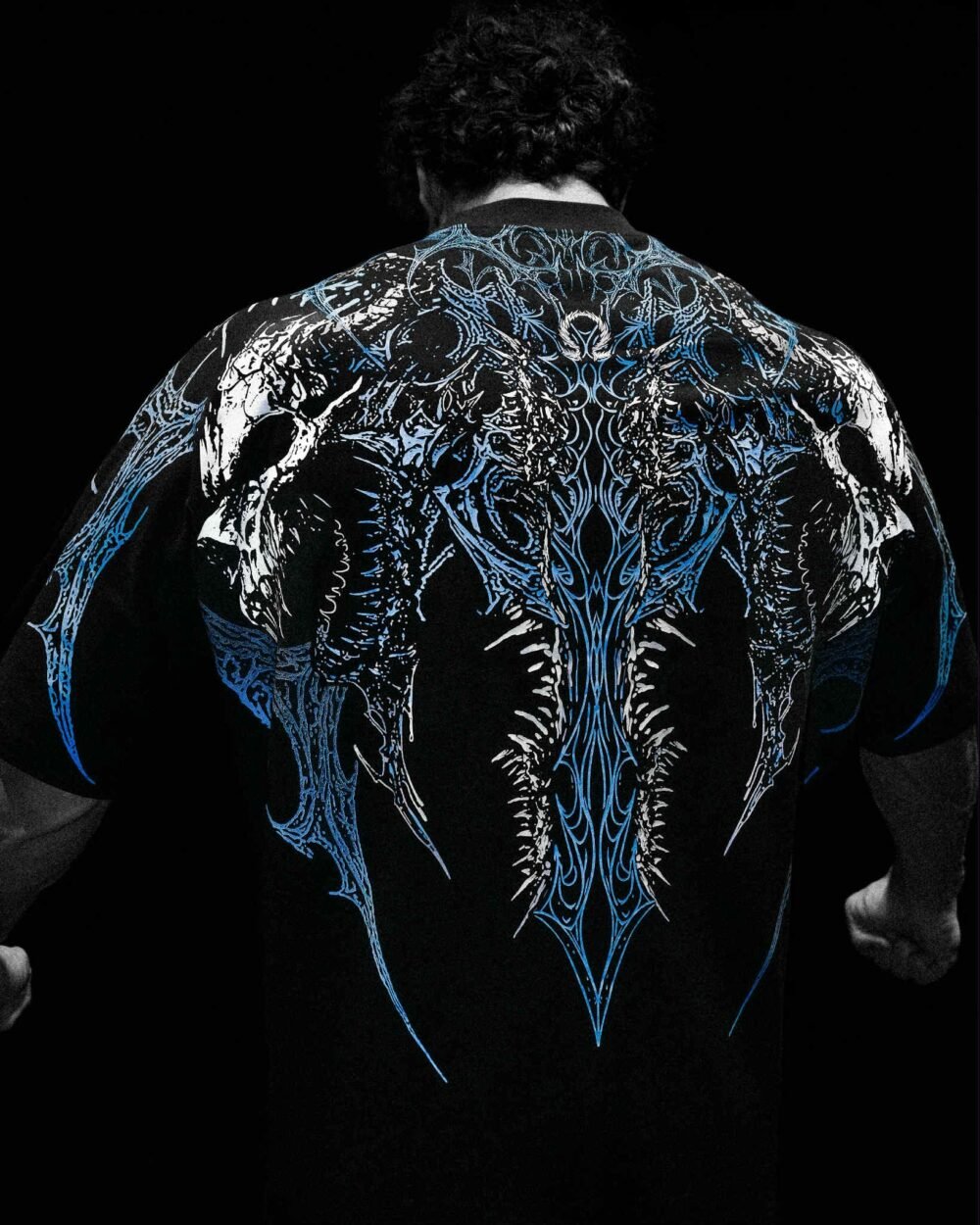 Deathclaw Oversized T-shirt [FROST] | BREATHEDIVINITY