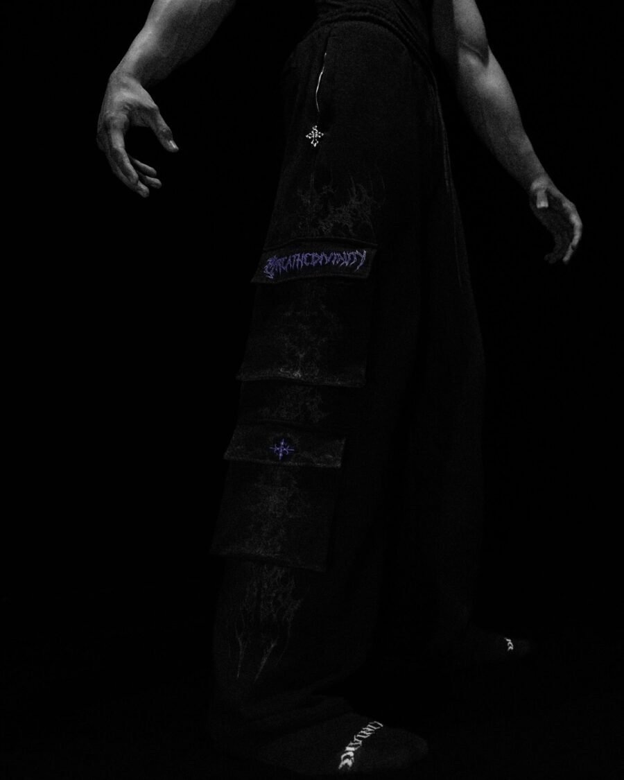 Xenoblade Uncuffed Luxury Cargos [DUSK] | BREATHEDIVINITY