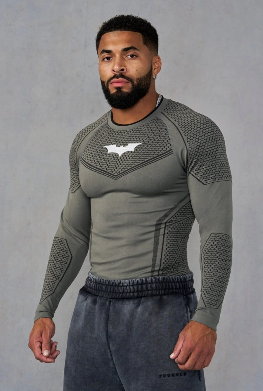 8004 - Batman Compression Longsleeves Grey Green | YOUNGLA