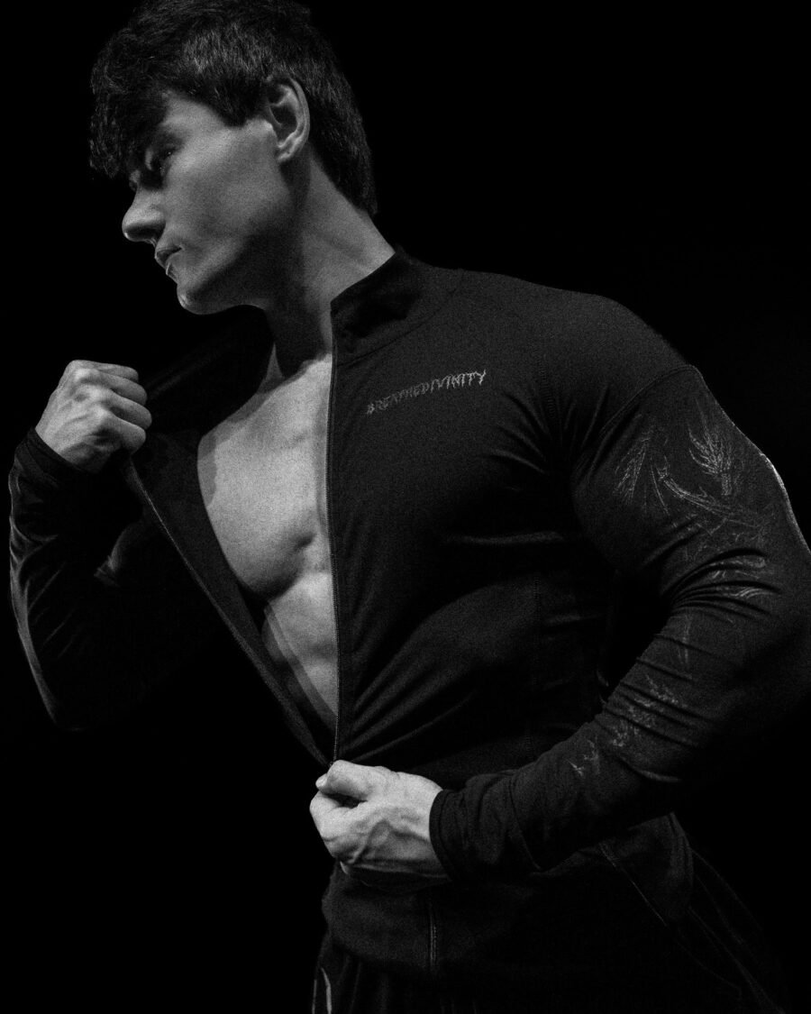 Void Tech™ Blood Wyvern Full-Zip Longsleeve Compression [Darkness Agosto] | BREATHEDIVINITY