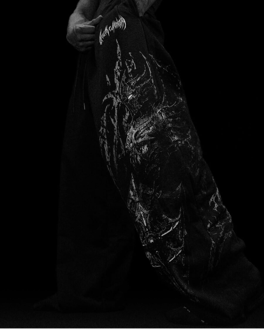 Fallen Knight Uncuffed Sweatpants[Void Black Junio] BREATHEDIVINITY